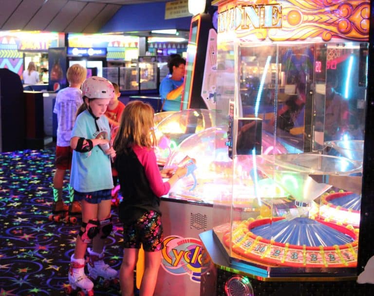 Video and Photo Gallery Roller Kingdom